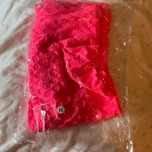 Super cute and comfortable pink Tictok Leggings